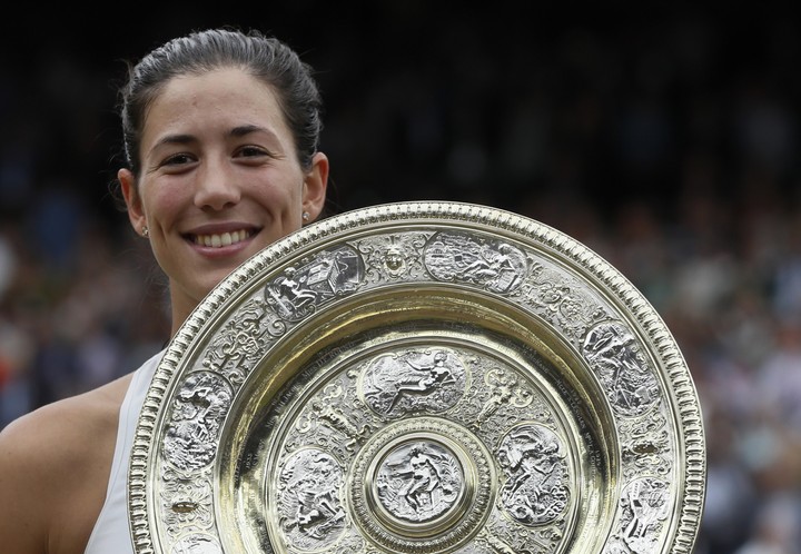 Muguruzová-Blancová vo finále Wimbledonu zdolala Venus Williamsovú